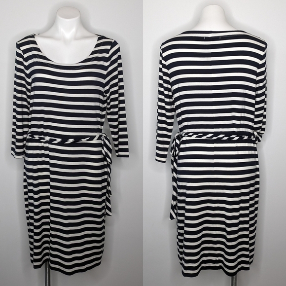 Banana Republic Factory Dresses & Skirts - NWT Banana Republic Factory navy blue & white striped knee length dress L